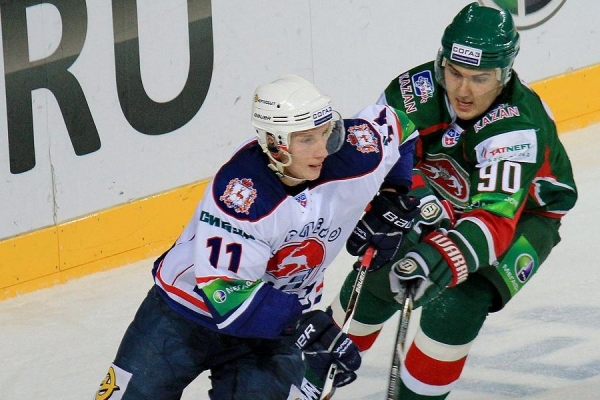 akbars_hietanenjuuso2012e