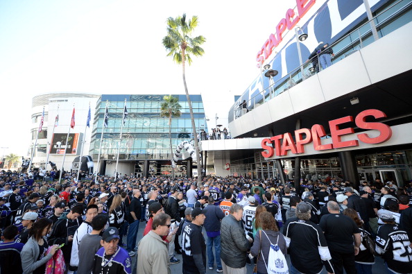 Chicago Blackhawks v Los Angeles Kings