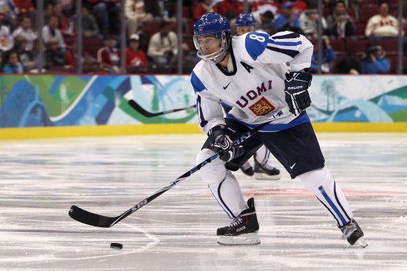 getty_selanneteemuleijonat20131230f