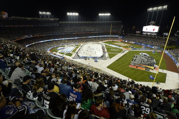 getty_anaheimduckslosangeleskings2014g