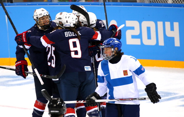 getty_naisleijonatusa2014