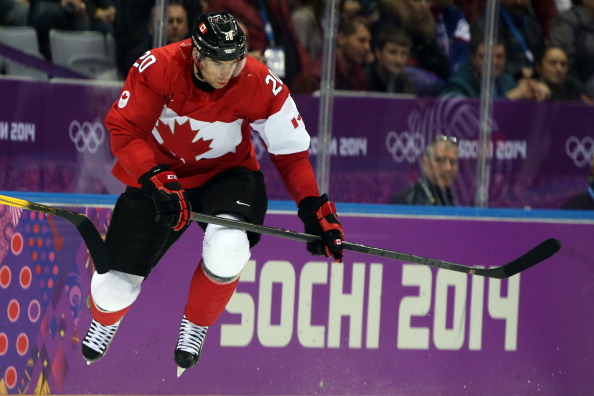 getty_tavaresjohn20140214a