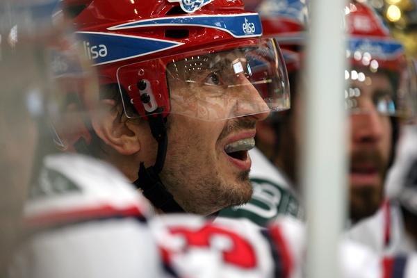 t_peltonenville20140314a