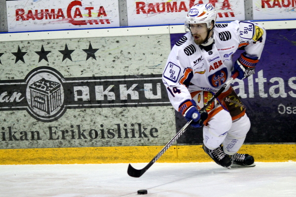 ii_jormakkapekka204b