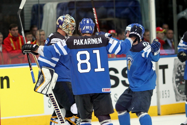 ii_tshekkisuomi2014leijonatjuhliivoittoa