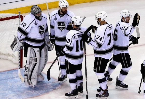 getty_newyorkrangerslosangeleskings20140610e