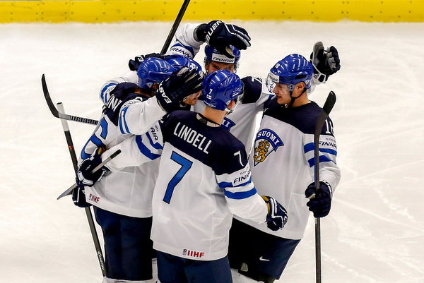 getty_Denmark v Finland – 2015 IIHF Ice Hockey World Championship