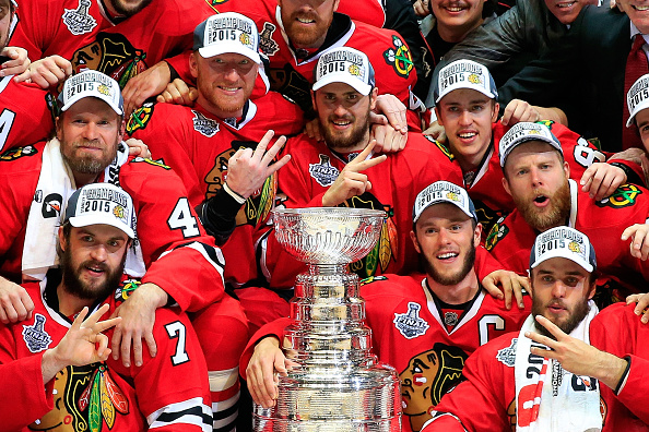 getty_chicagoblackhawks20150615e