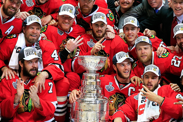 getty_chicagoblackhawks20150615f
