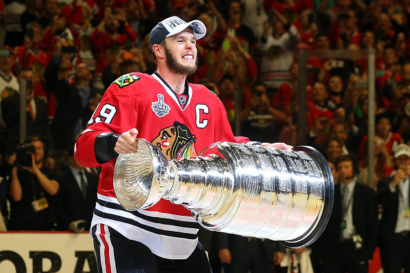 getty_chicagoblackhawkstoewsjonathan20150615a