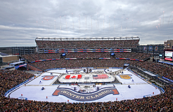 getty_winterclassic20160101a