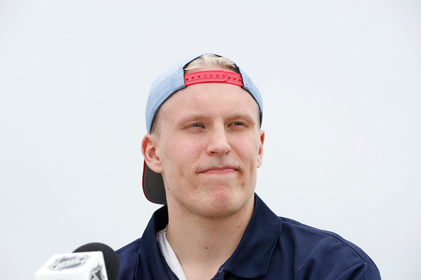 getty_lainepatriknhldraft20160623b