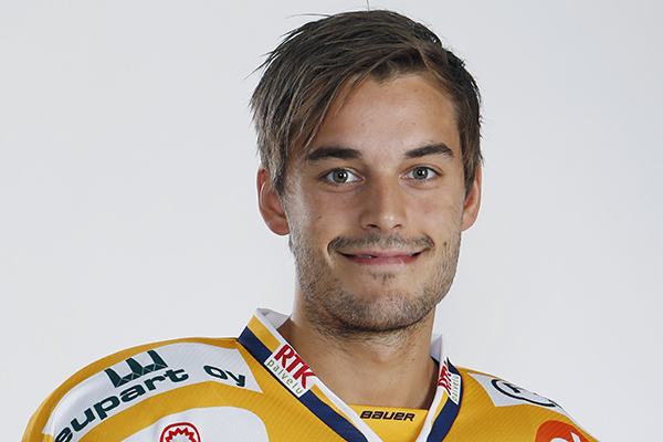 tiivola_peter_pelaajakuva_lukko_2016