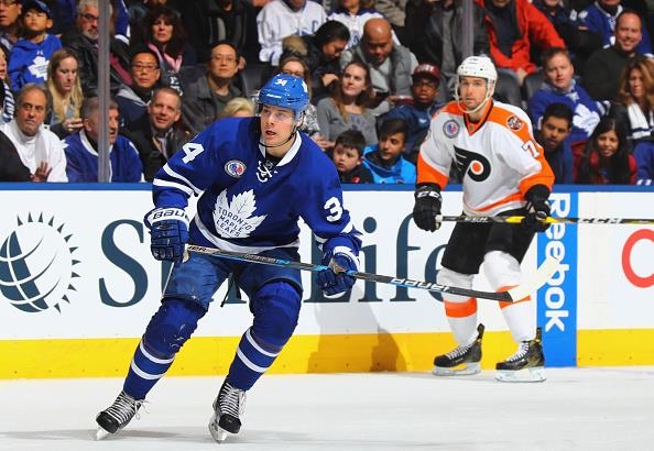 getty_matthewsauston20161111