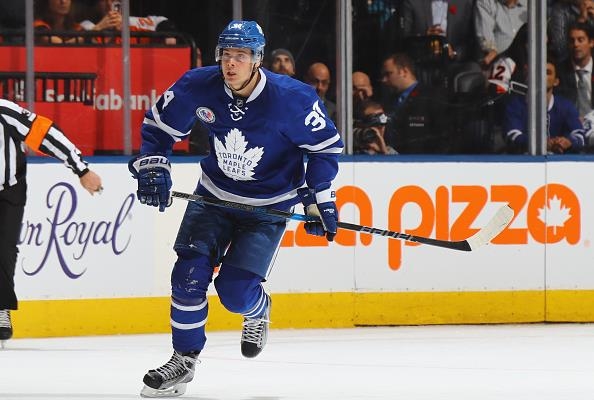 getty_matthewsauston20161111b