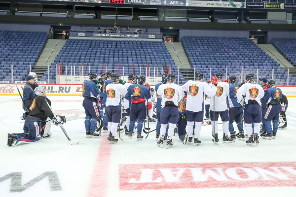 IIHF vahvistaa: Olympiajääkiekkoon ja MM-jääkiekkoon merkittävä muutos –  pelit pieneen kaukaloon - SuomiKiekko