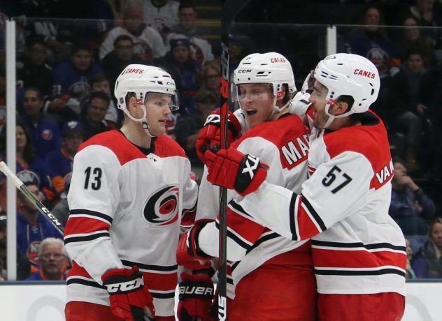 Carolina Hurricanes v New York Islanders