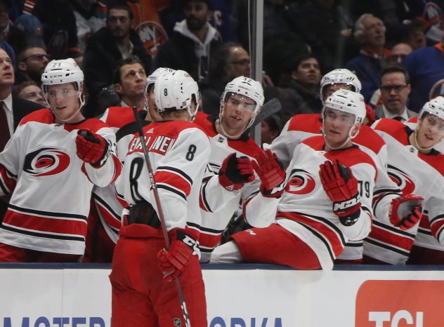 Carolina Hurricanes v New York Islanders