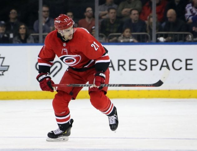 Carolina Hurricanes v New York Rangers