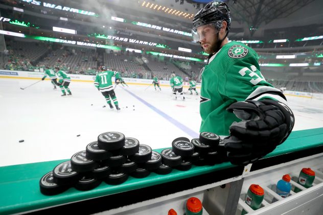 Colorado Avalanche v Dallas Stars