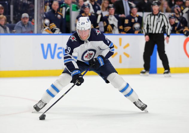 Winnipeg Jets v Buffalo Sabres