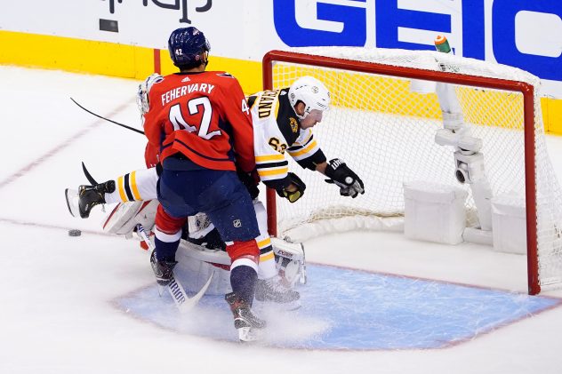 Boston Bruins v Washington Capitals