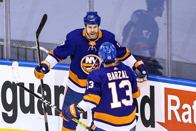Philadelphia Flyers v New York Islanders – Game Three