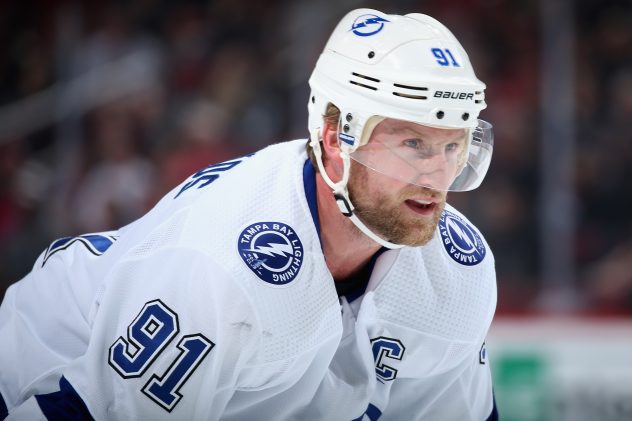Tampa Bay Lightning v Arizona Coyotes