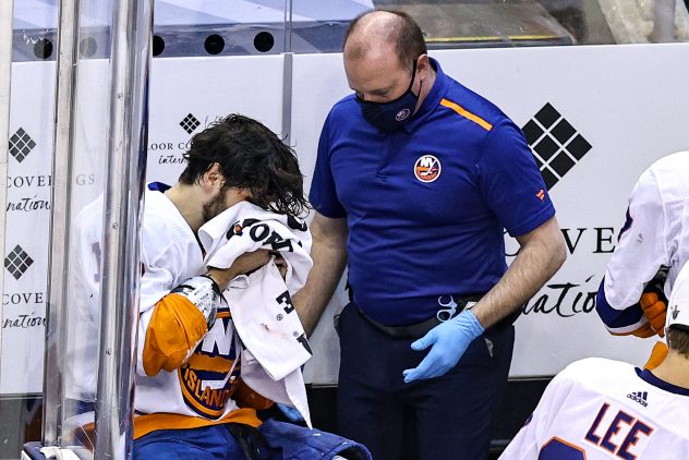 New York Islanders v Philadelphia Flyers – Game Seven