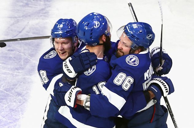 New York Islanders v Tampa Bay Lightning – Game Two