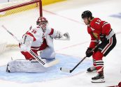 Carolina Hurricanes v Chicago Blackhawks