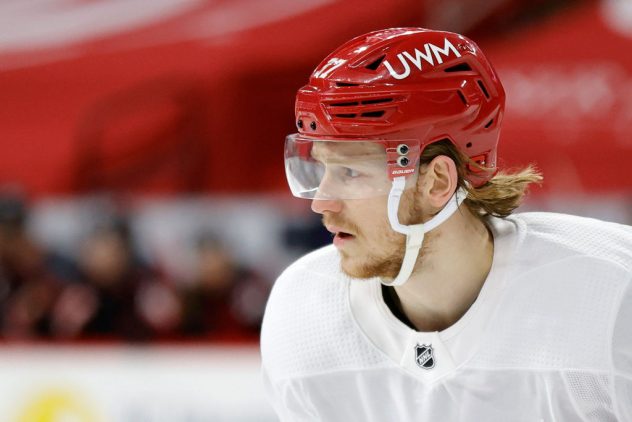 Detroit Red Wings v Carolina Hurricanes