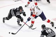 Florida Panthers v Chicago Blackhawks