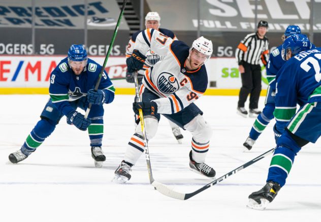 Edmonton Oilers v Vancouver Canucks