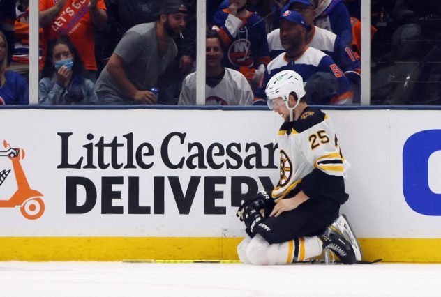 Boston Bruins v New York Islanders – Game Three