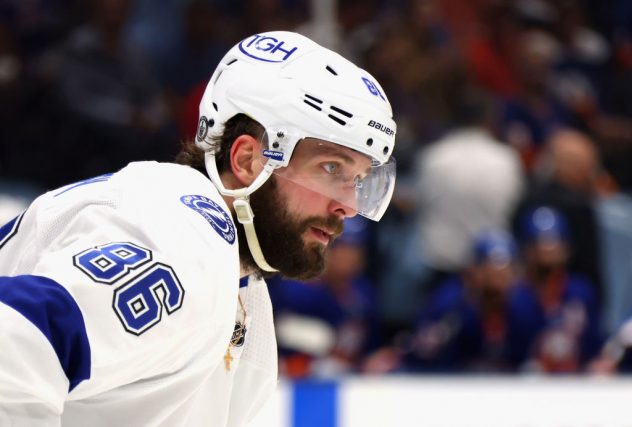 Tampa Bay Lightning v New York Islanders – Game Four