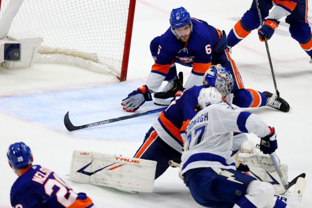 Tampa Bay Lightning v New York Islanders – Game Four