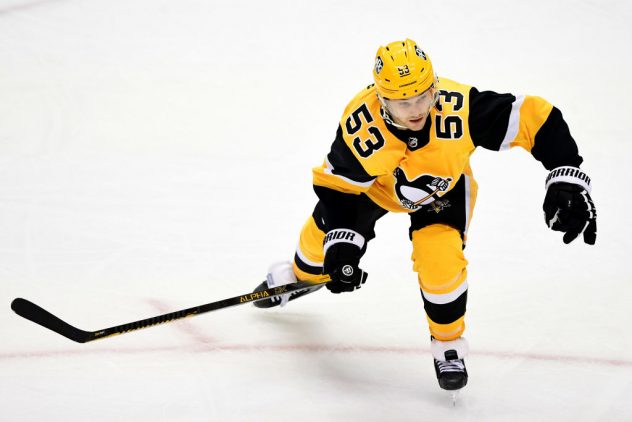Boston Bruins v Pittsburgh Penguins