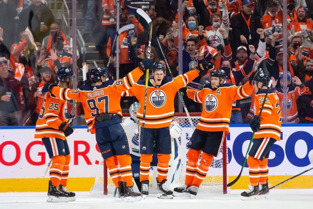Vancouver Canucks v Edmonton Oilers