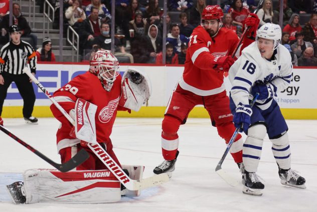 Toronto Maple Leafs v Detroit Red Wings