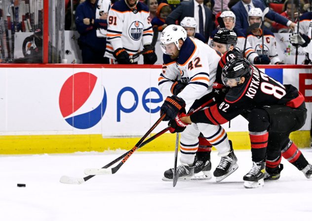 Edmonton Oilers v Carolina Hurricanes