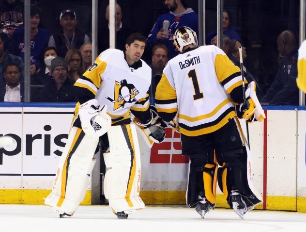 Pittsburgh Penguins v New York Rangers – Game One