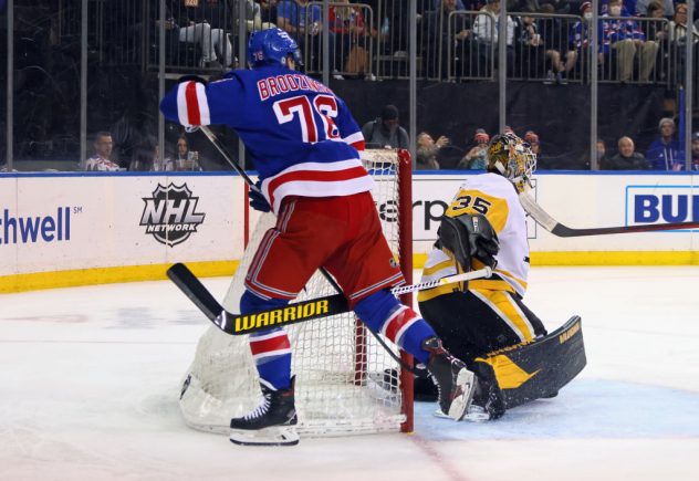 Pittsburgh Penguins v New York Rangers