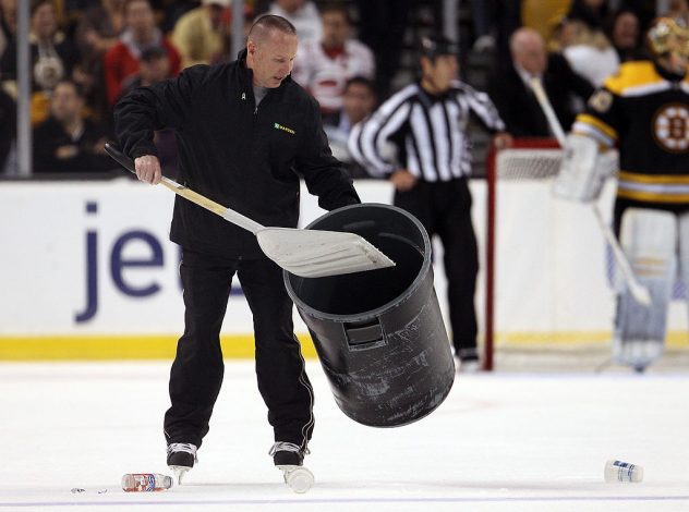 Carolina Hurricanes v Boston Bruins