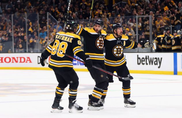 New York Islanders v Boston Bruins – Game Two
