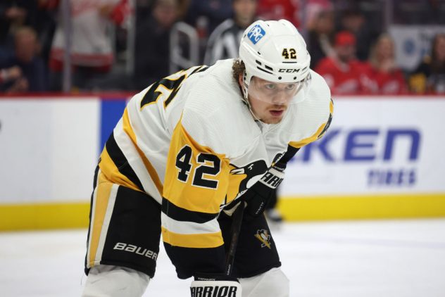 Pittsburgh Penguins v Detroit Red Wings