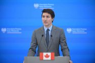 Kanadan pääministeri kuittaili Donald Trumpille 4 Nations -voiton jälkeen aop_trudeaujustin20250221