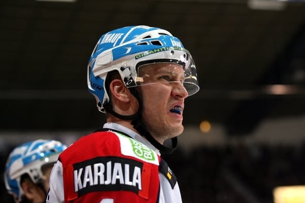 Voita NHL-matka kahdelle Voita NHL-matka kahdelle